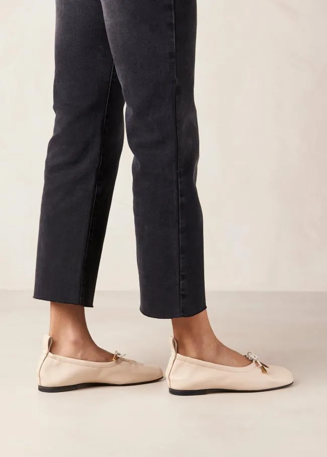 ALOHAS Ballet Flats Rosalind 8211 Cream Ballet Flats 8211 Women