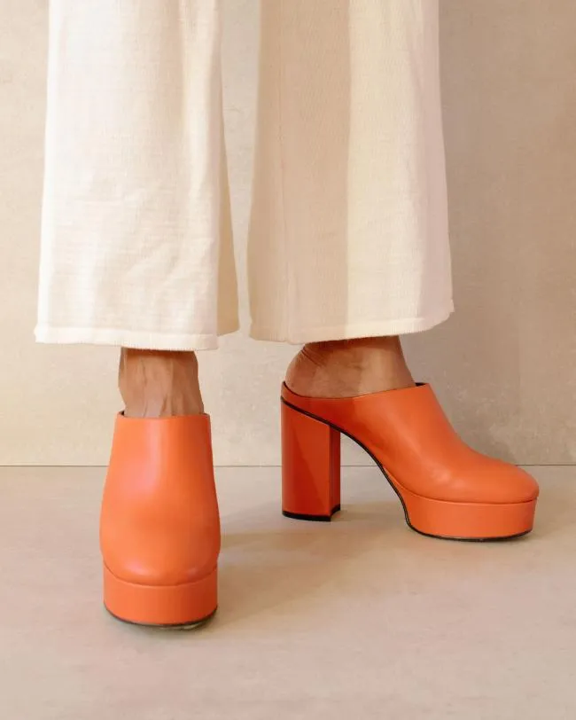 ALOHAS Clogs Clock Out 8211 Orange Leather Mules 8211 Women
