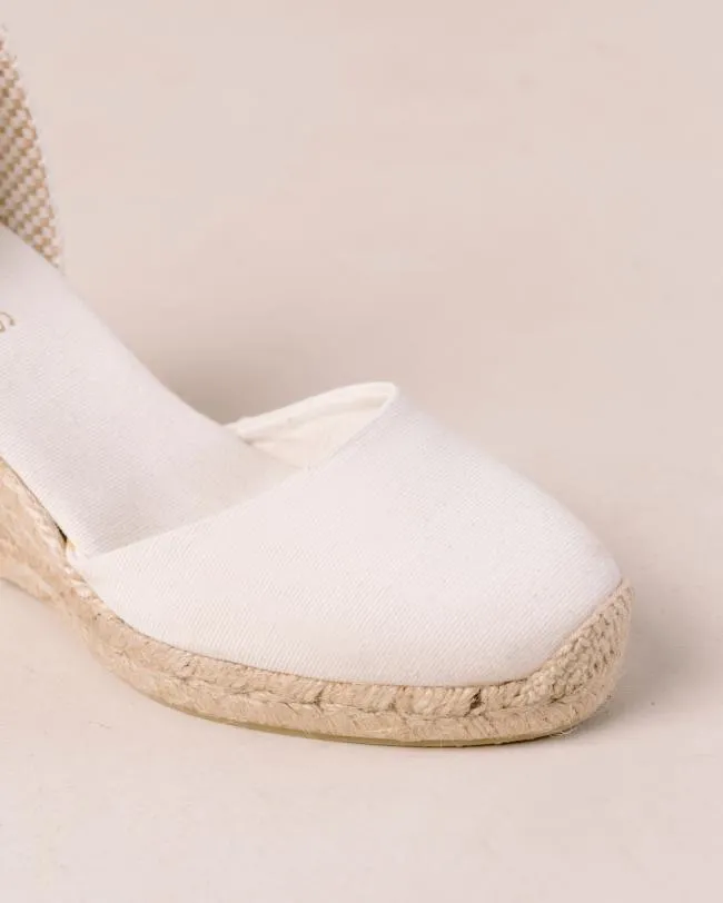 ALOHAS Espadrilles Clara By Day 8211 White Canvas Espadrilles 8211 Women