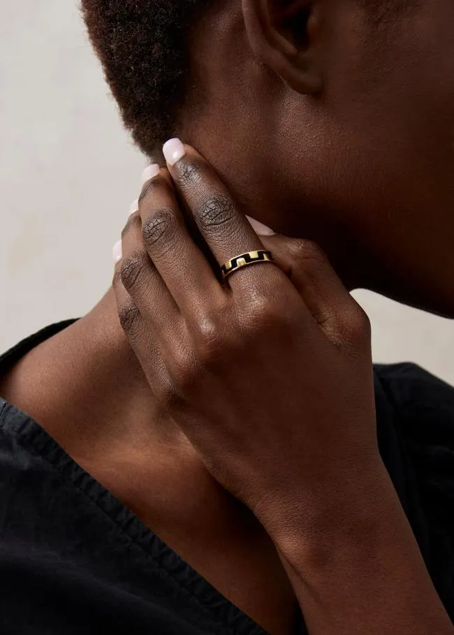 ALOHAS Jewelry Roxy 8211 Gold And Black Ring 8211 Women