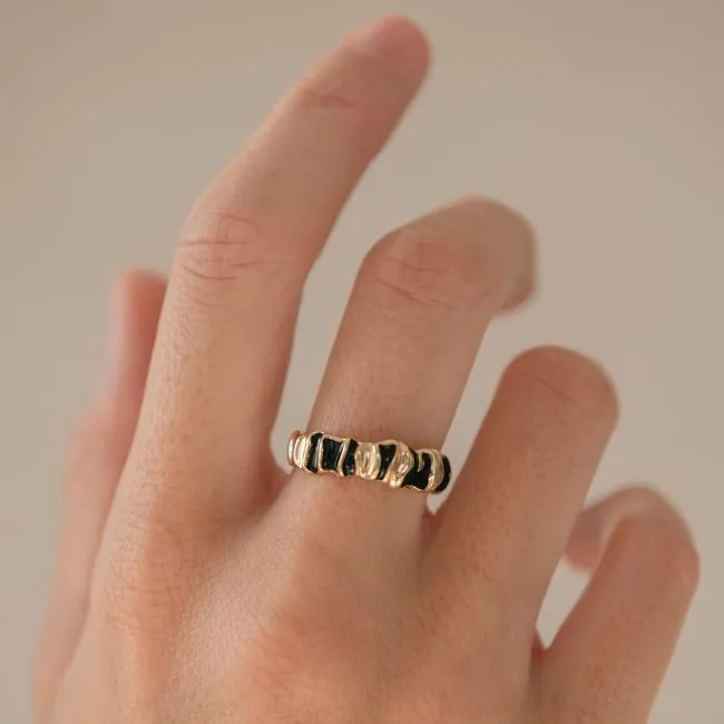 ALOHAS Jewelry Wistful 8211 Gold And Black Ring 8211 Women
