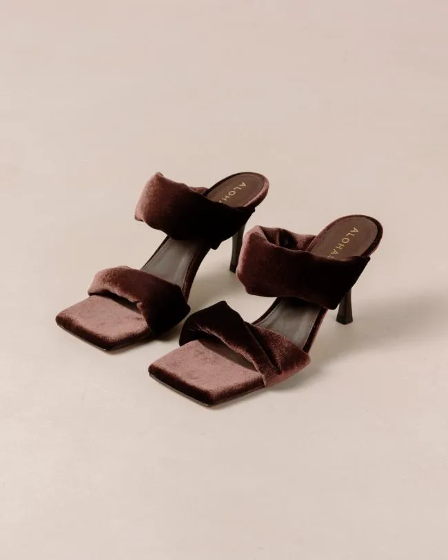 ALOHAS Mules Twist Strap 8211 Brown Velvet Mules 8211 Women