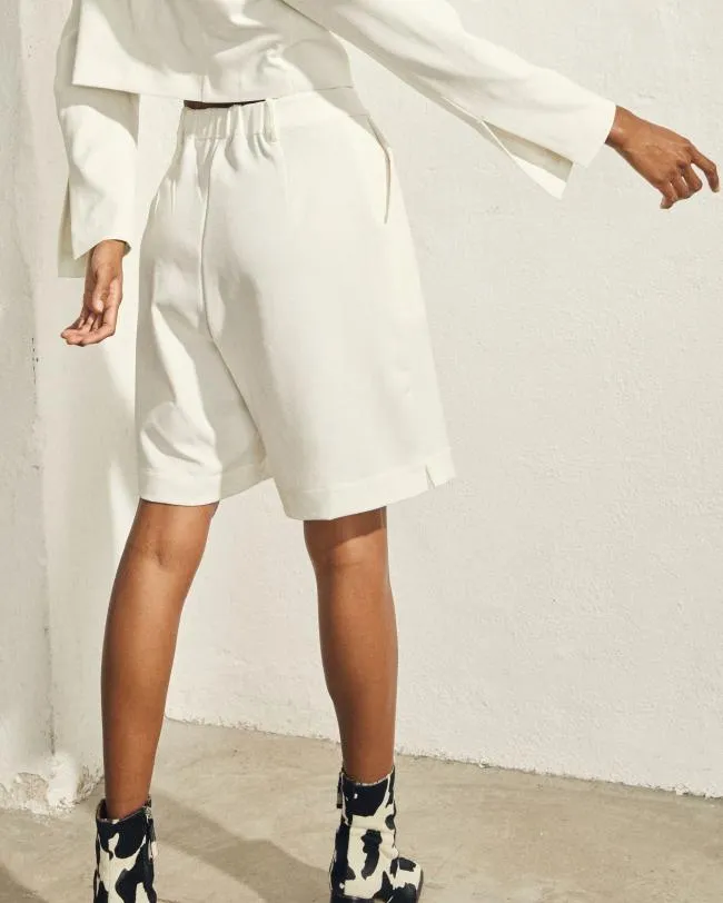ALOHAS Pants Zest Chill 8211 Cream Shorts 8211 Women