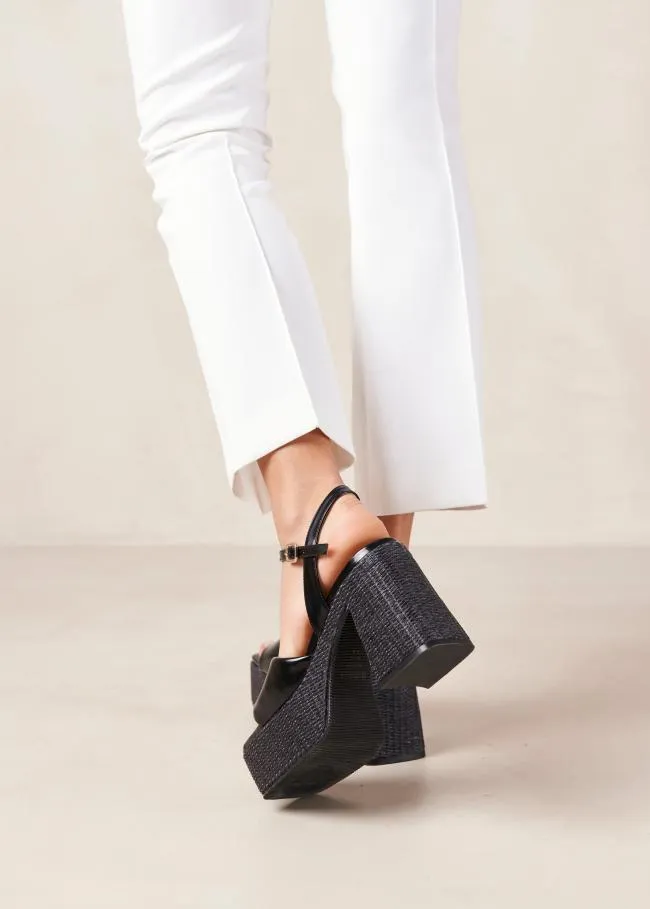 ALOHAS Sandals Jazzy 8211 Black Platform Heeled Sandals 8211 Women