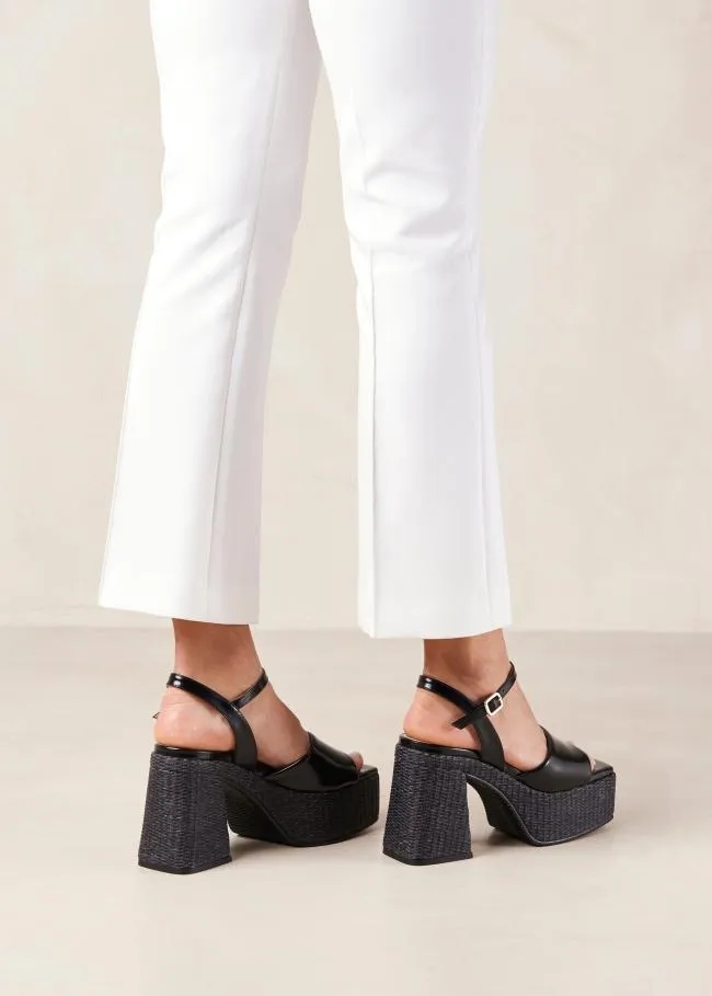 ALOHAS Sandals Jazzy 8211 Black Platform Heeled Sandals 8211 Women