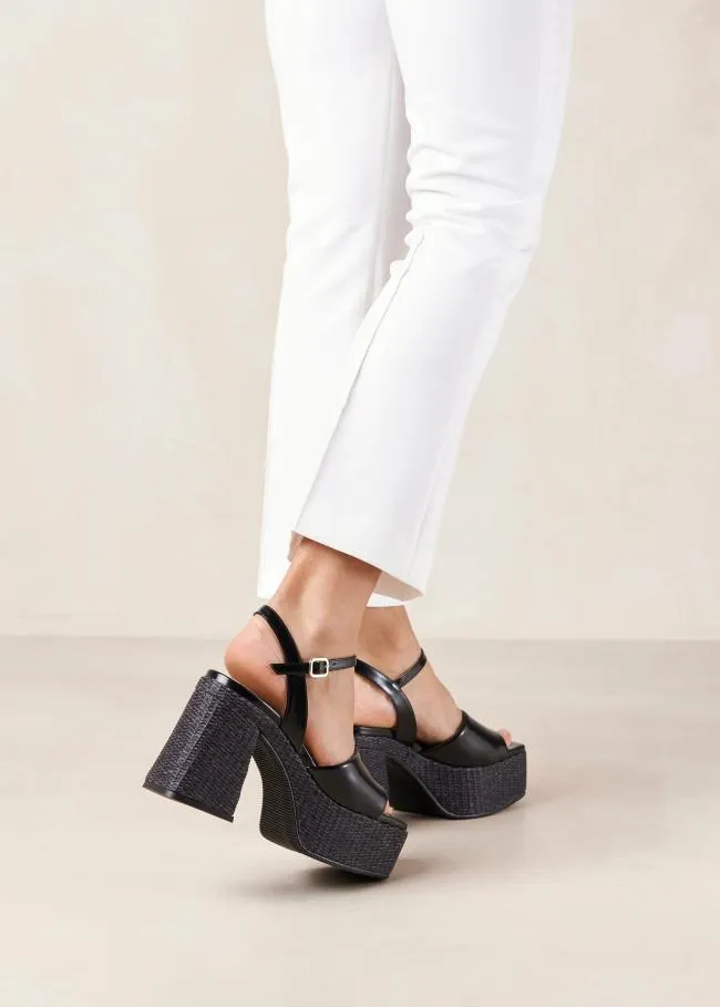 ALOHAS Sandals Jazzy 8211 Black Platform Heeled Sandals 8211 Women