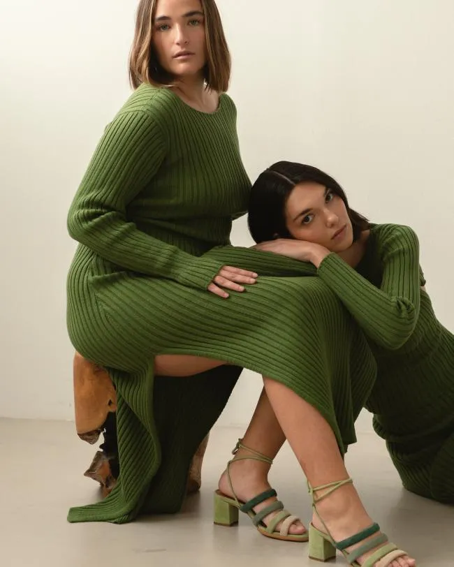 ALOHAS Skirts Wise 8211 Green Knit Skirt 8211 Women