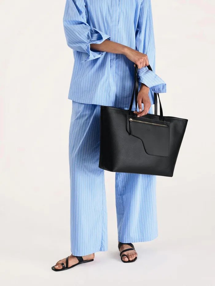 ATP Atelier Tote Bags Eraclea Black Grained LeatherLeather Large Tote Bag Black 8211 Women