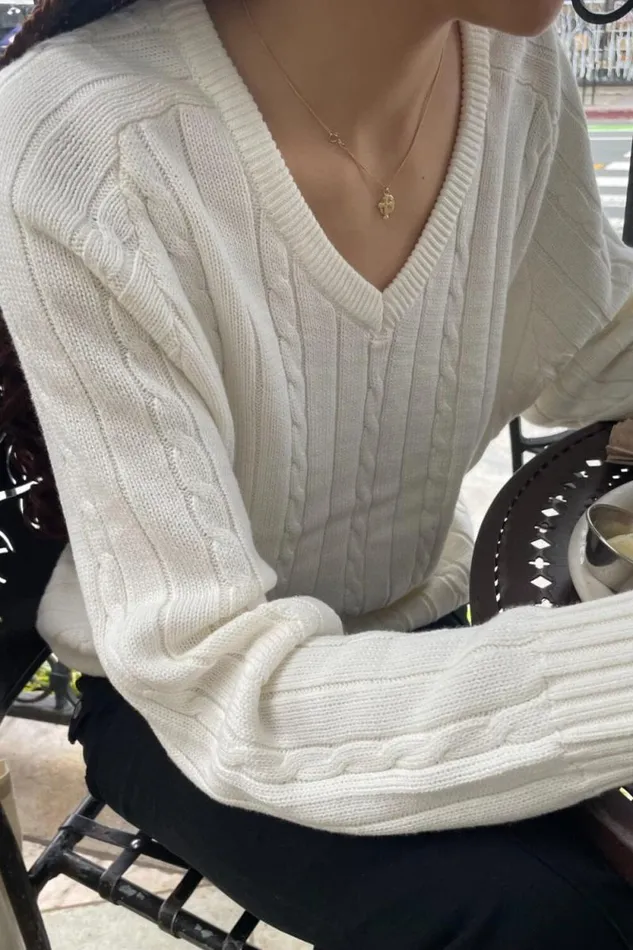 Brandy Melville Sweaters Ida Cotton Cable Knit VNeck Sweater Ivory 8211 Women Brandy Melville Sweaters Ida Cotton Cable Knit VNeck Sweater Ivory 8211 Women