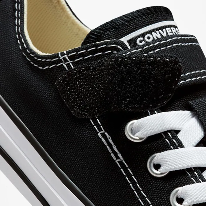 Converse SlipOns Chuck Taylor All Star EasyOn Blacknaturalwhite 8211 Kids