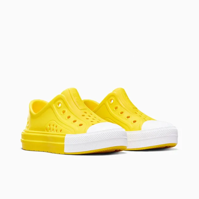 Converse SlipOns Chuck Taylor All Star Play Lite CX Dandy Liondandy Lionwhite 8211 Kids