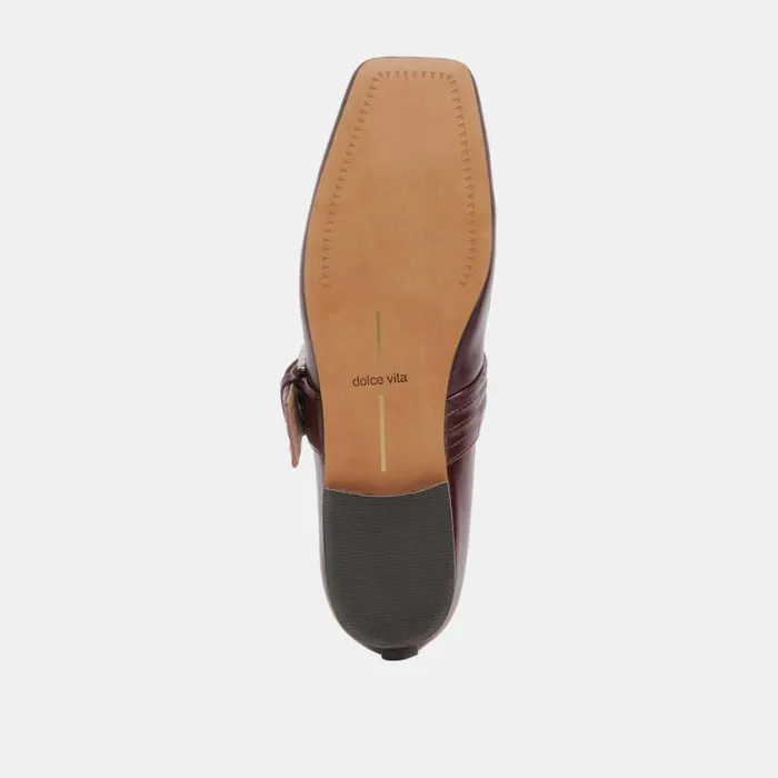Dolce Vita Arora Ballet Flats Burgundy Crinkle Patent Women Flats and Loafers