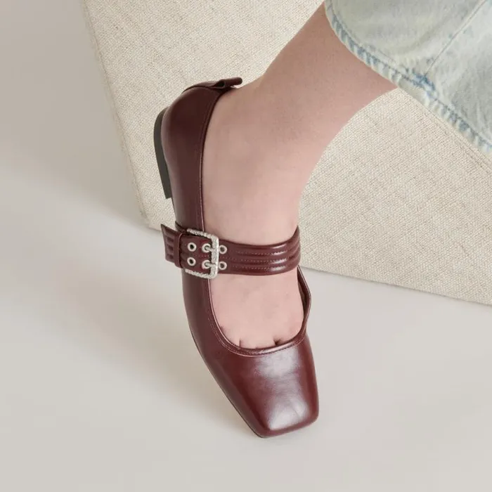 Dolce Vita Arora Ballet Flats Burgundy Crinkle Patent Women Flats and Loafers