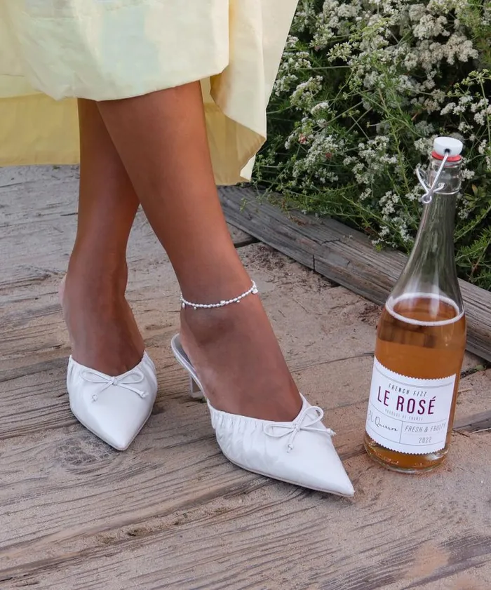 Dolce Vita Kairi Mid Heels Ivory Crinkle Patent Women Mules and Clogs