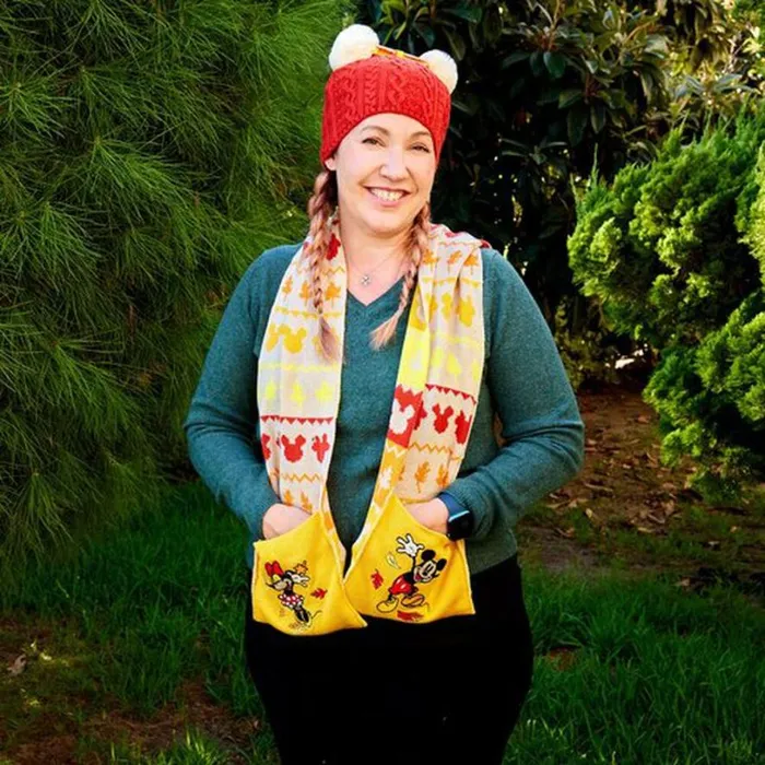 Exclusive 8211 Disney Fall Minnie Mouse Pom Beanie Unisex Loungefly Apparel