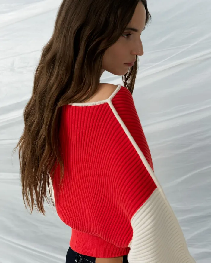 French Connection Lily Drop Shoulder Colour Block Jumper Scarlet RedPorcelain Cream Woman Jumpers and Cardigans French Connection Lily Drop Shoulder Colour Block Jumper Scarlet RedPorcelain Cream Woman Jumpers and Cardigans