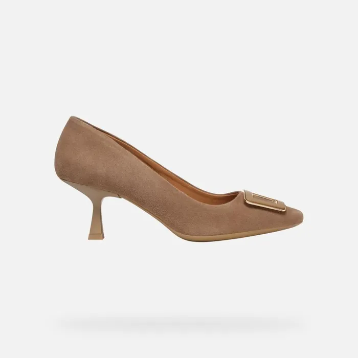 Geox Pumps GISELDA R WOMAN Mud Medium Heel Pumps Mud 8211 Woman