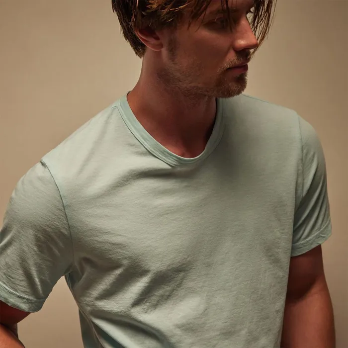 James Perse TShirts Short Sleeve Crew Neck Taffy Pigment 8211 Men
