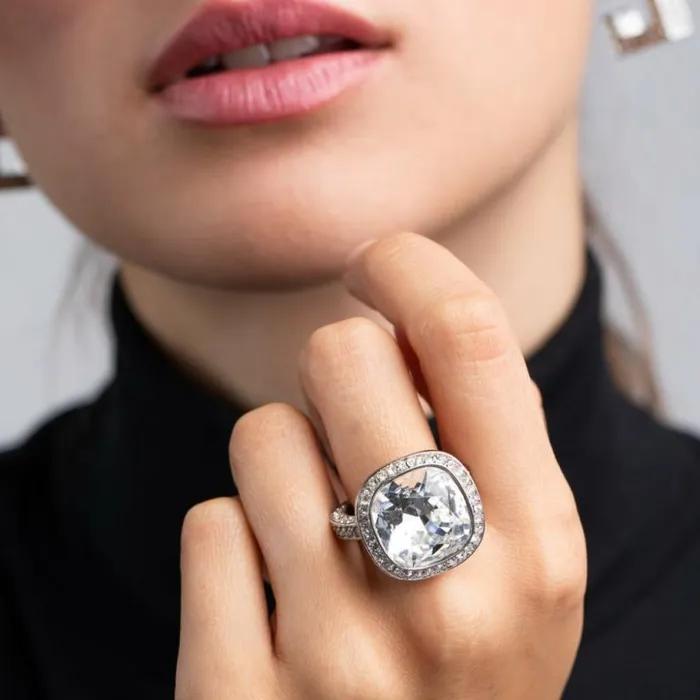 Kenneth Jay Lane Clear Crystal Rings Women Silver And Crystal Stone Ring