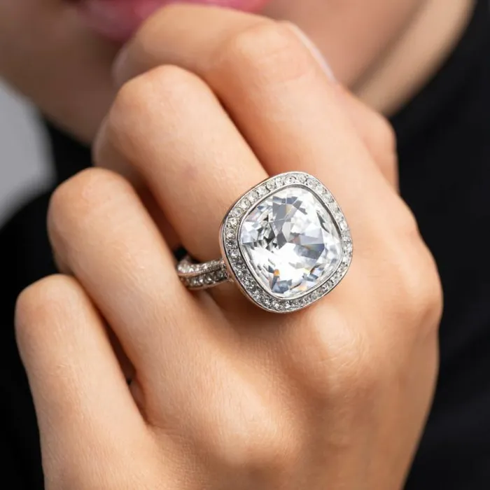 Kenneth Jay Lane Clear Crystal Rings Women Silver And Crystal Stone Ring
