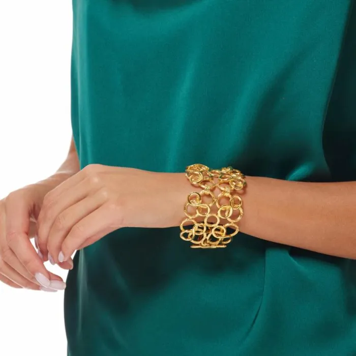 Kenneth Jay Lane Metallic Finish Bracelets Women Swirl Toggle Clasp Bracelet