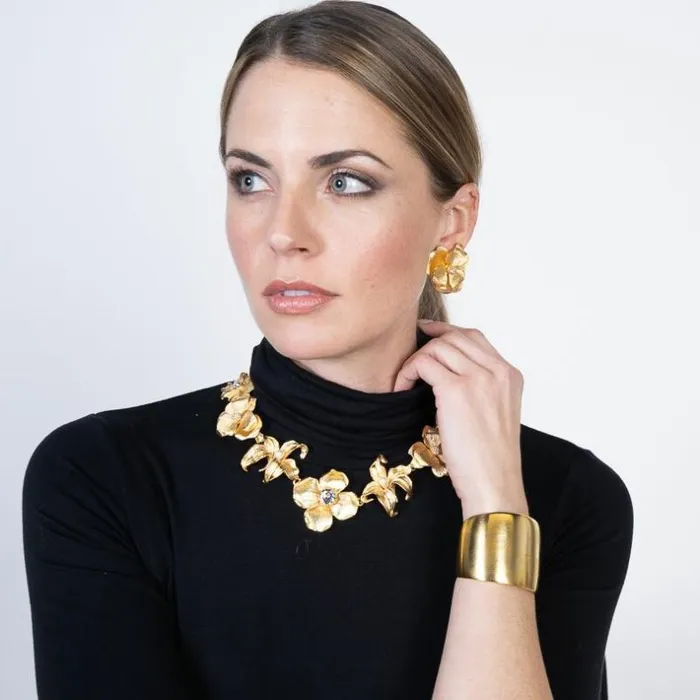 Kenneth Jay Lane Metallic Finish Earrings Women Satin Gold Crystal Center Flower Earrings