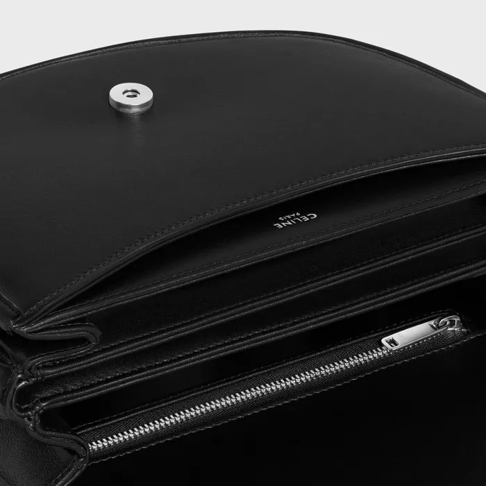 Medium Besace Triomphe In Supple Natural Calfskin Black Men CELINE SHOULDER CARRY BAGS Medium Besace Triomphe In Supple Natural Calfskin Black Men CELINE SHOULDER CARRY BAGS