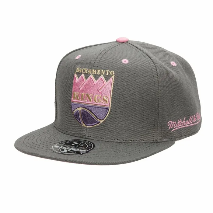 Men039sWomen039s Fitted 163 Styles Mitchell and Ness Lavender Dreams Fitted HWC Sacramento Kings Men039sWomen039s Fitted 163 Styles Mitchell and Ness Lavender Dreams Fitted HWC Sacramento Kings