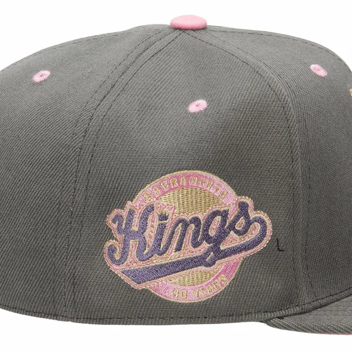 Men039sWomen039s Fitted 163 Styles Mitchell and Ness Lavender Dreams Fitted HWC Sacramento Kings Men039sWomen039s Fitted 163 Styles Mitchell and Ness Lavender Dreams Fitted HWC Sacramento Kings