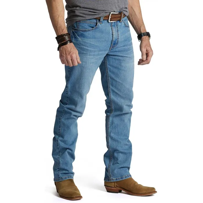 MEN 1879 Modern Slim Light Wash Justin Boots Jeans