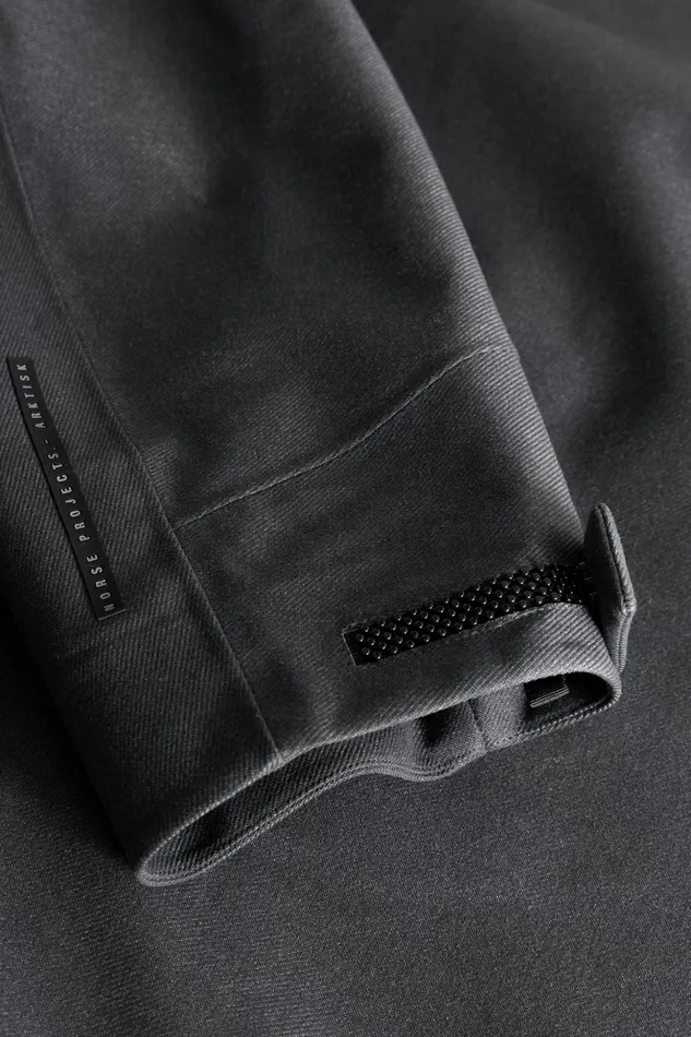 Men Norse Projects Outerwear Textured Twill GoreTex 3L Stand Collar Jacket Charcoal Grey