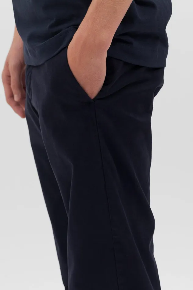Men Norse Projects Trousers Aros Regular Italian Brushed Twill Chino Dark Navy