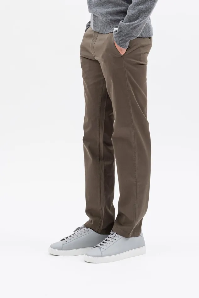 Men Norse Projects Trousers Aros Slim Light Stretch Chino Ivy Green