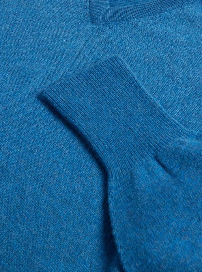Men Paul Stuart Sweaters Classic Cashmere Double Ply VNeck Sweater Ocean Blue