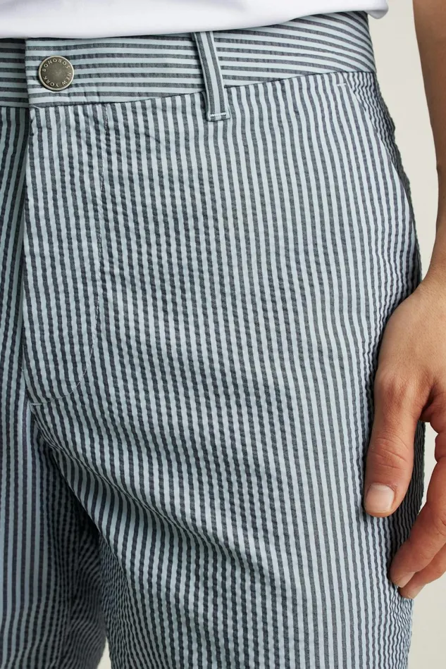 Men Performance Seersucker Golf Short Bluesy Stripe Bonobos Golf Shorts