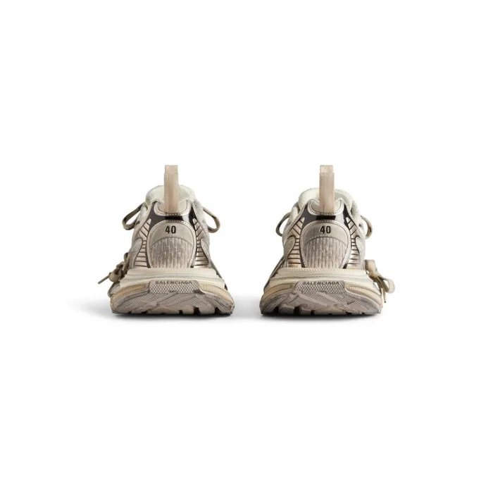 Men Trainers Balenciaga 3xl Trainers In Beige
