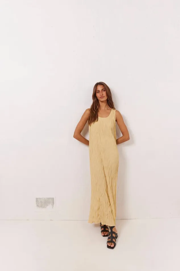 MidiMaxi Dresses Women VRG GRL Cate Smock Midi Dress Butter MidiMaxi Dresses Women VRG GRL Cate Smock Midi Dress Butter