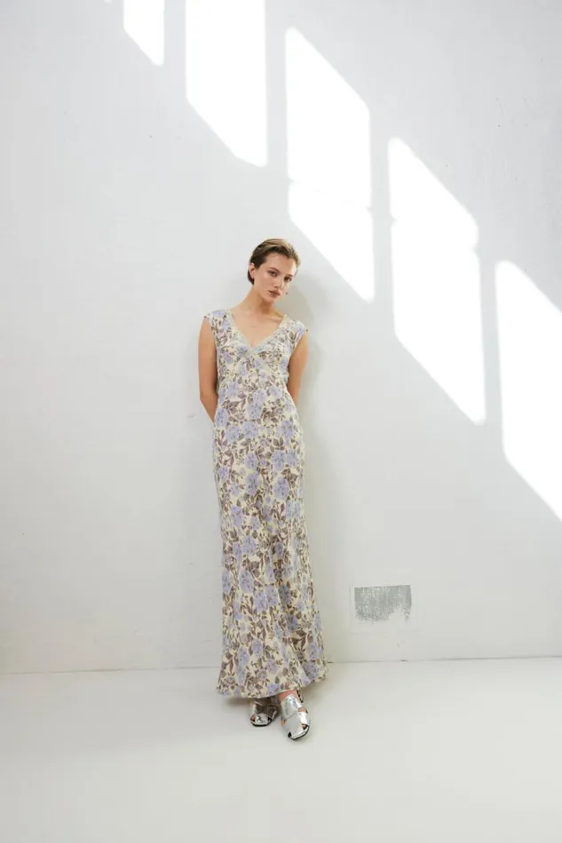 MidiMaxi Dresses Women VRG GRL Paris In The 90039s Bias Cut Maxi Dress Floral MidiMaxi Dresses Women VRG GRL Paris In The 90039s Bias Cut Maxi Dress Floral