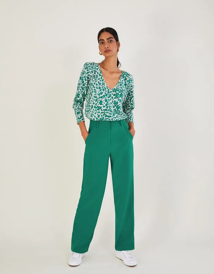 Monsoon Animal Print VNeck Jumper With Recycled Polyester Green Women Knitwear Monsoon Animal Print VNeck Jumper With Recycled Polyester Green Women Knitwear