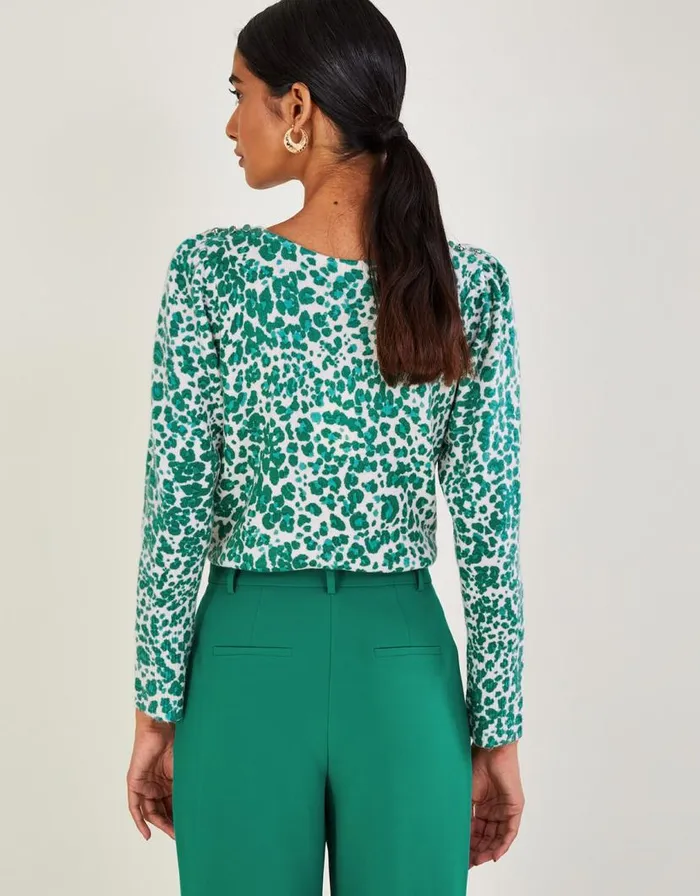 Monsoon Animal Print VNeck Jumper With Recycled Polyester Green Women Knitwear Monsoon Animal Print VNeck Jumper With Recycled Polyester Green Women Knitwear