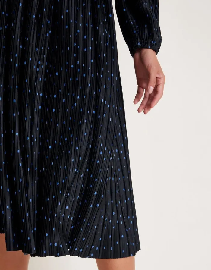 Monsoon Shiloh Plisse Spot Midi Dress Black Women Midi Dresses Monsoon Shiloh Plisse Spot Midi Dress Black Women Midi Dresses