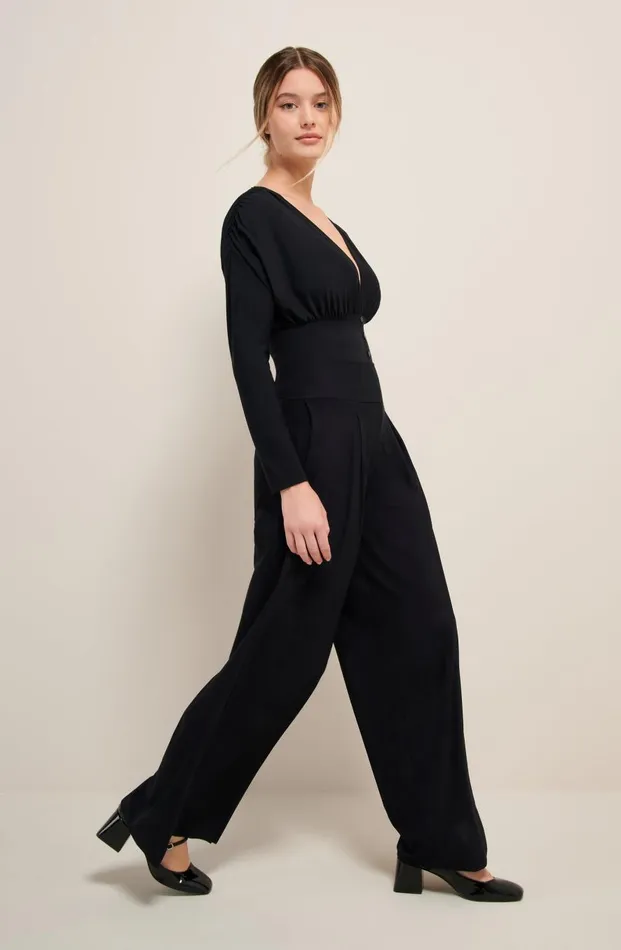 Pain De Sucre Pants and Shorts Women Panna Noir