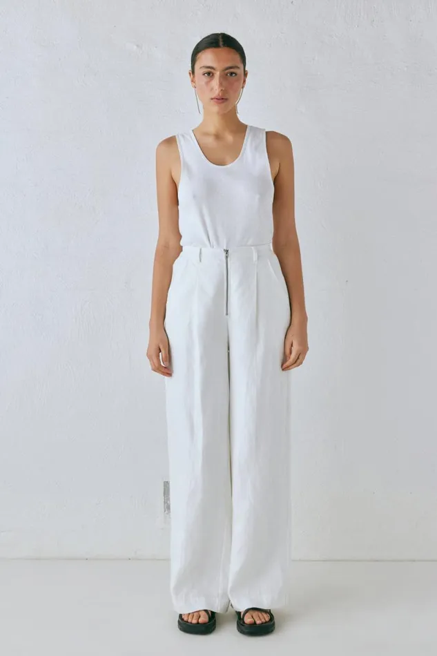 Pants Women VRG GRL Nahna Linen Pants White