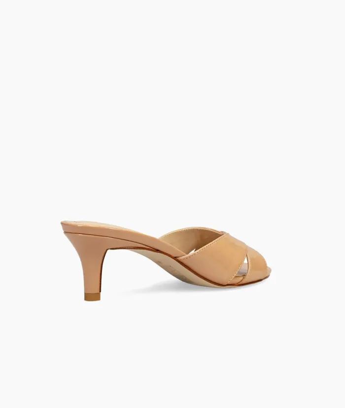 Pelle Moda Bea Slide 8211 Nude Nude Patent Women Low Heels Pelle Moda Bea Slide 8211 Nude Nude Patent Women Low Heels