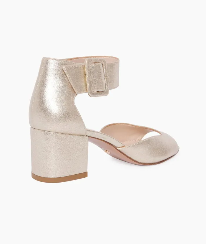 Pelle Moda Uliss Low Heel 8211 Gold Platinum Gold Metallic Suede Women Low Heels