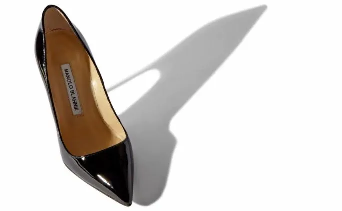 Pumps Women Manolo Blahnik BB PATENTBlack Patent Pointed Toe Pumps