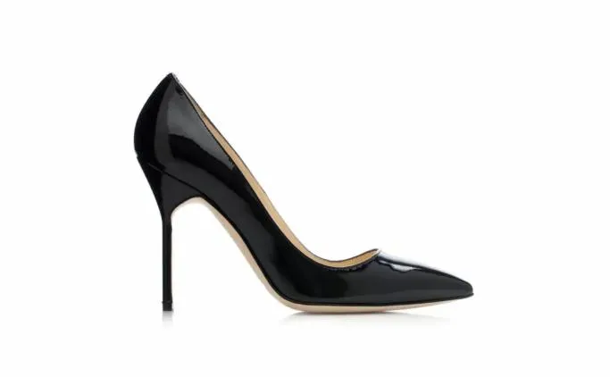 Pumps Women Manolo Blahnik BB PATENTBlack Patent Pointed Toe Pumps