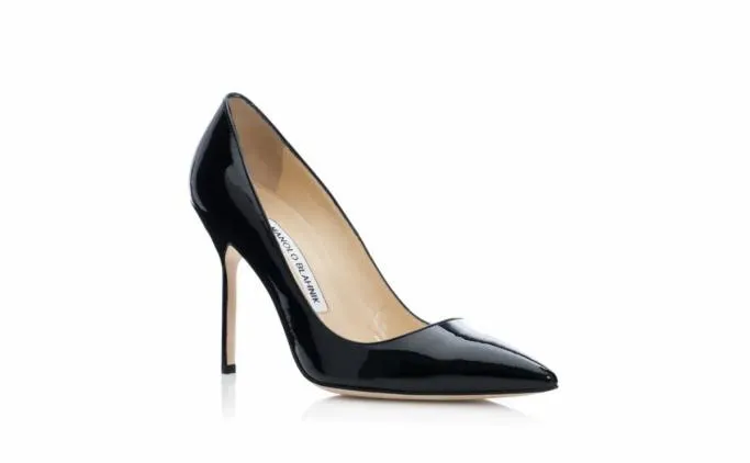 Pumps Women Manolo Blahnik BB PATENTBlack Patent Pointed Toe Pumps