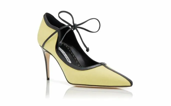 Pumps Women Manolo Blahnik JANIXYellow And Black Linen Scalloped Pumps