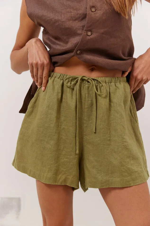 Shorts Women VRG GRL Nettie Linen Shorts Olive Shorts Women VRG GRL Nettie Linen Shorts Olive